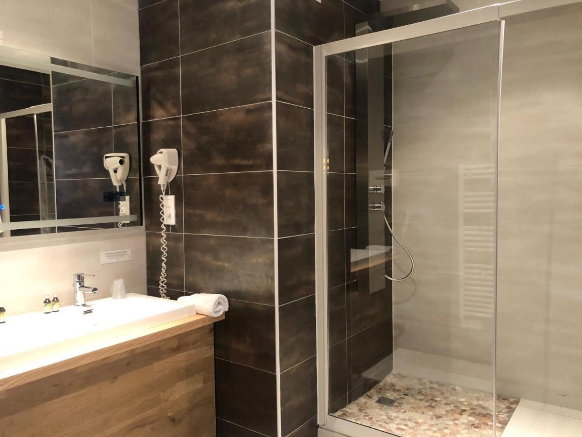 Logis Hotel Et Spa Chez Camillou Aumont-Aubrac Ngoại thất bức ảnh