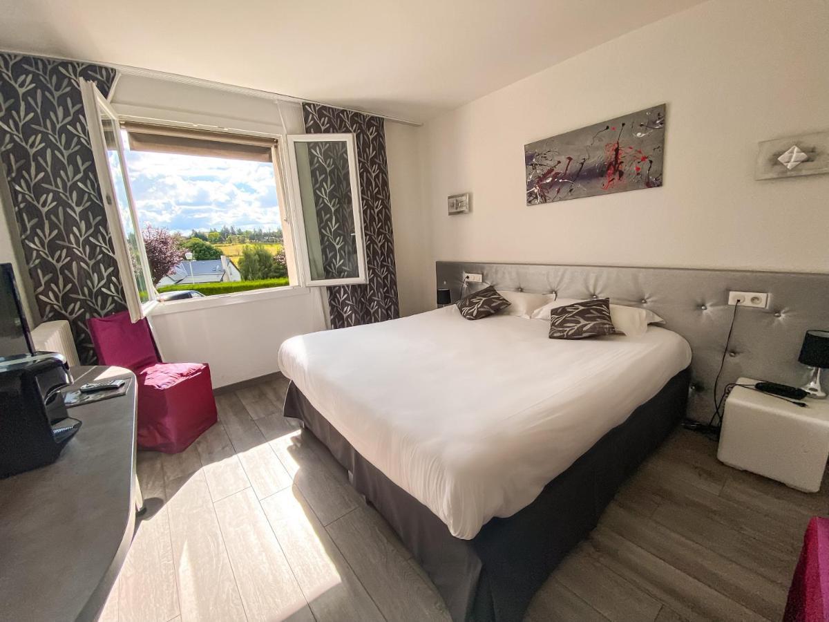 Logis Hotel Et Spa Chez Camillou Aumont-Aubrac Ngoại thất bức ảnh