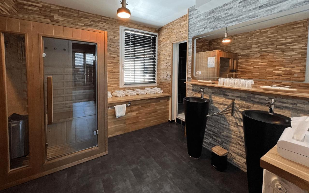 Logis Hotel Et Spa Chez Camillou Aumont-Aubrac Phòng bức ảnh